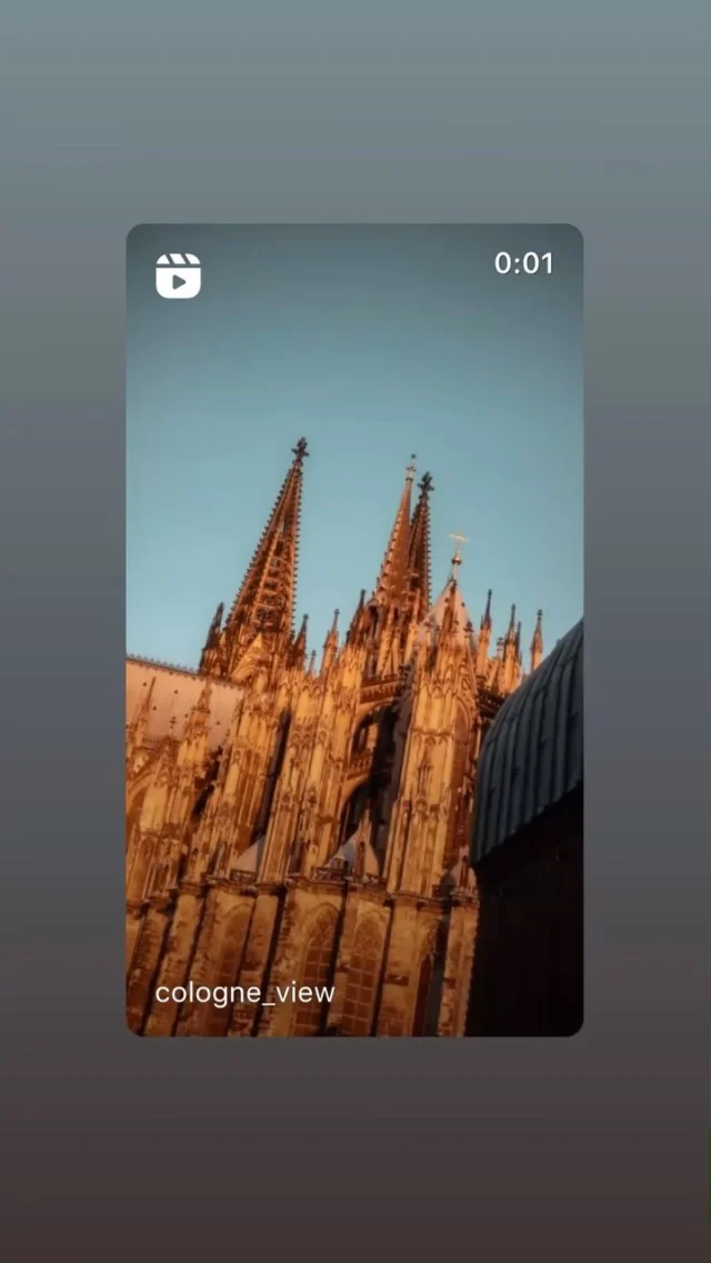 #Willkommen in Köln🧡
Das ist der Moment, wenn du mit dem Zug in den Kölner Hauptbahnhof einfährst🧡, von hier aus erreichst du ganz bequem 🚃(Linie 16 oder 18) den Barbarossaplatz bei uns direkt vor der Türe.
Köln ist cool! Kommt uns besuchen 🧡
Welcome to Cologne🧡
This is the moment when you arrive by train at Cologne Central Station🧡, from here you can easily reach Barbarossaplatz right outside our front door 🚃(line 16 or 18).
Cologne is cool! Come and visit us 🧡 
#nuno #nunohotel #köln #booknow (link in bio) #hotels #cologne #visitcologne #businesstrip #businesstravel #kölnhotel #travelcologne #kölncitiy #travelgermany #citycenterhotel #hotelstay #hotelfotos #hotelköln #hotelsuche #hotelreview #kölle