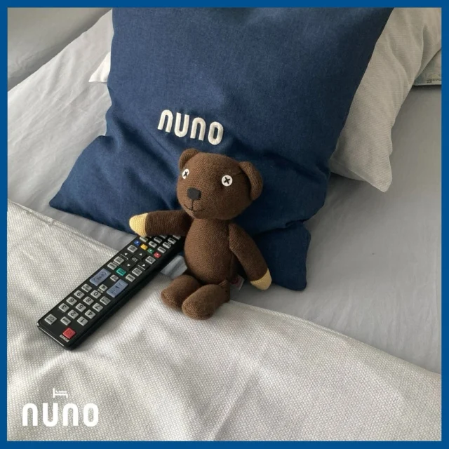 Wir können uns nicht so ganz erklären, was uns zur Wahl dieses Bildes bewegt hat😇 *, aber wir wünschen allen Papas einen tollen Vatertag👨‍👧 und euch allen einen tollen Feiertag☀ Liebste Grüße aus unserem Goldstück🌟 
We can’t quite explain what made us choose this picture😇 *, but we wish all dads a great father’s day👨‍👧 and you all a great holiday☀ Best wishes from our gold piece🌟 *nurSpaß *onlyfun #Vatertag #nunohotelköln #nuno #nunohotel #goldhotel #booknow (link in bio) #köln #cologne #visitcologne #kölnhotel #travelcologne #kölncitiy #cityhotel #citycenterhotel #kwartierlatäng #cologne_bestplace #hotelköln #fathersday