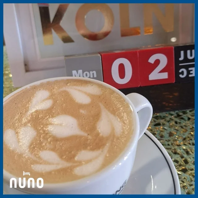 Die beste Medizin gegen #mondaymood ☕
Unser leckerster Schamong Kaffee 🤎 @schamong_official 
Übrigens nicht nur für muttzige* Mitarbeiter und unseren lieben Hotelgäste in unserer schicken Hotellobby könnt auch ihr eine leckere Tasse Kaffee in Ruhe geniessen oder ihr wählt Coffee to go 🚶🏻‍♀️
Kommt vorbei - wir freuen uns auf euch 🧡
(*muttzig =  Kölsch für schlecht gelaunt) The best medicine for #mondaymood ☕
Our delicious Schamong coffee 🤎#schamongkaffee 
By the way, not only for muttzige* employees and our dear hotel guests in our chic hotel lobby you can also enjoy a delicious cup of coffee in peace or you can choose coffee to go 🚶🏻‍♀️
Come by - we look forward to seeing you 🧡
(*muttzig = Kölsch for bad-tempered) #happymonday
#hotellife #coffeefirst #leckerkaffee #nunohotelköln #nuno #hotels #köln #hotelköln #kölle #kwartierlatäng #barbarossaplatz #visitcologne #cityhotel #goldhotel #kölnhotel #kölncity #citycenterhotel #hotelsuche #booknow (link in bio)